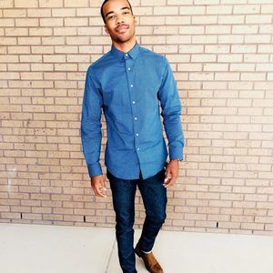 Meet your Posher, Dayvone